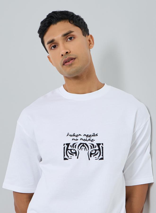 ستايلي تيشيرت واسع بتطريز نمر - Image 1